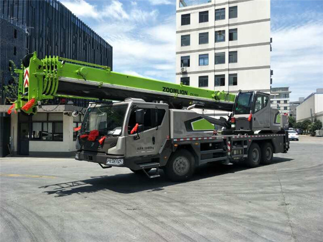 泰兴市随车吊师傅告诉你租赁随车吊车如何区分吨位