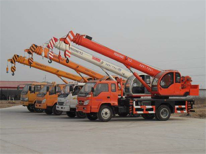 泰兴市设备出现故障导致停工，怎么处理？是否有备用设备替换？